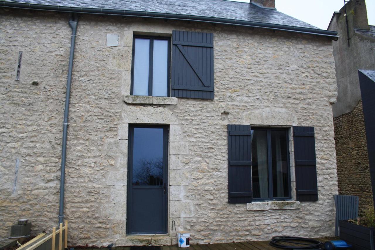 La Maison Villa La Chapelle-Saint-Martin-en-Plaine Exterior photo